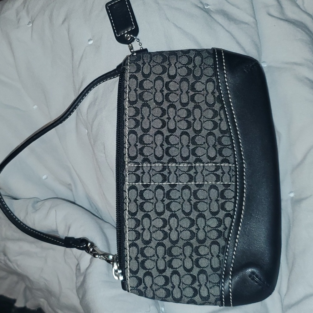 Coach Design Blk/Wht